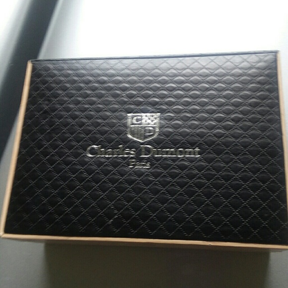 Charles Dumont his and her wristwatches. - Picture 5 of 5